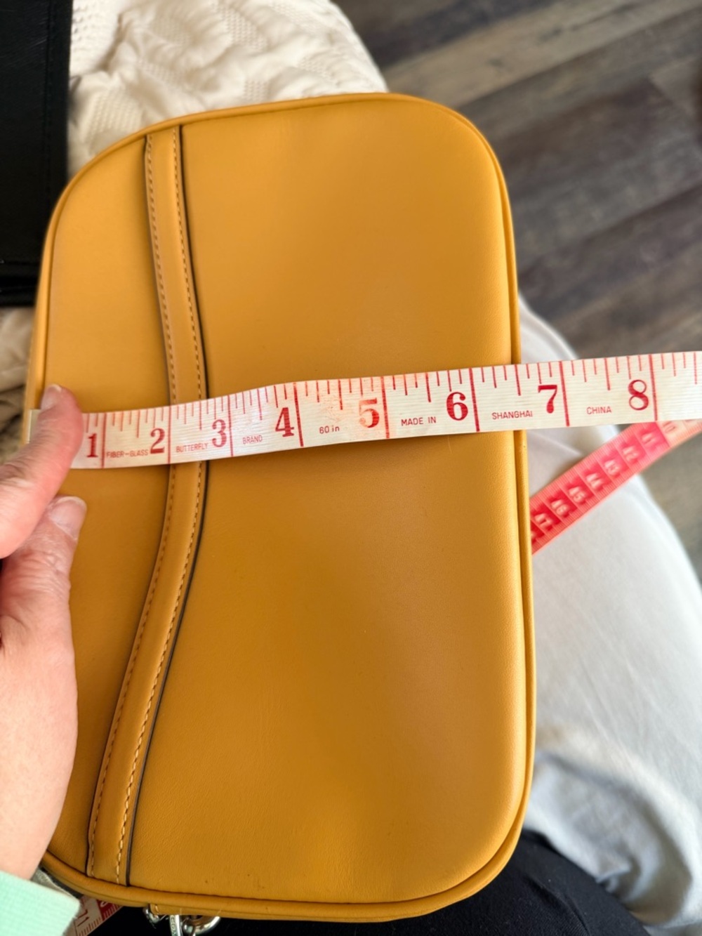 Coach Vibrant Yellow Camera Crossbody Bag New Never Used - Picture 7 of 8